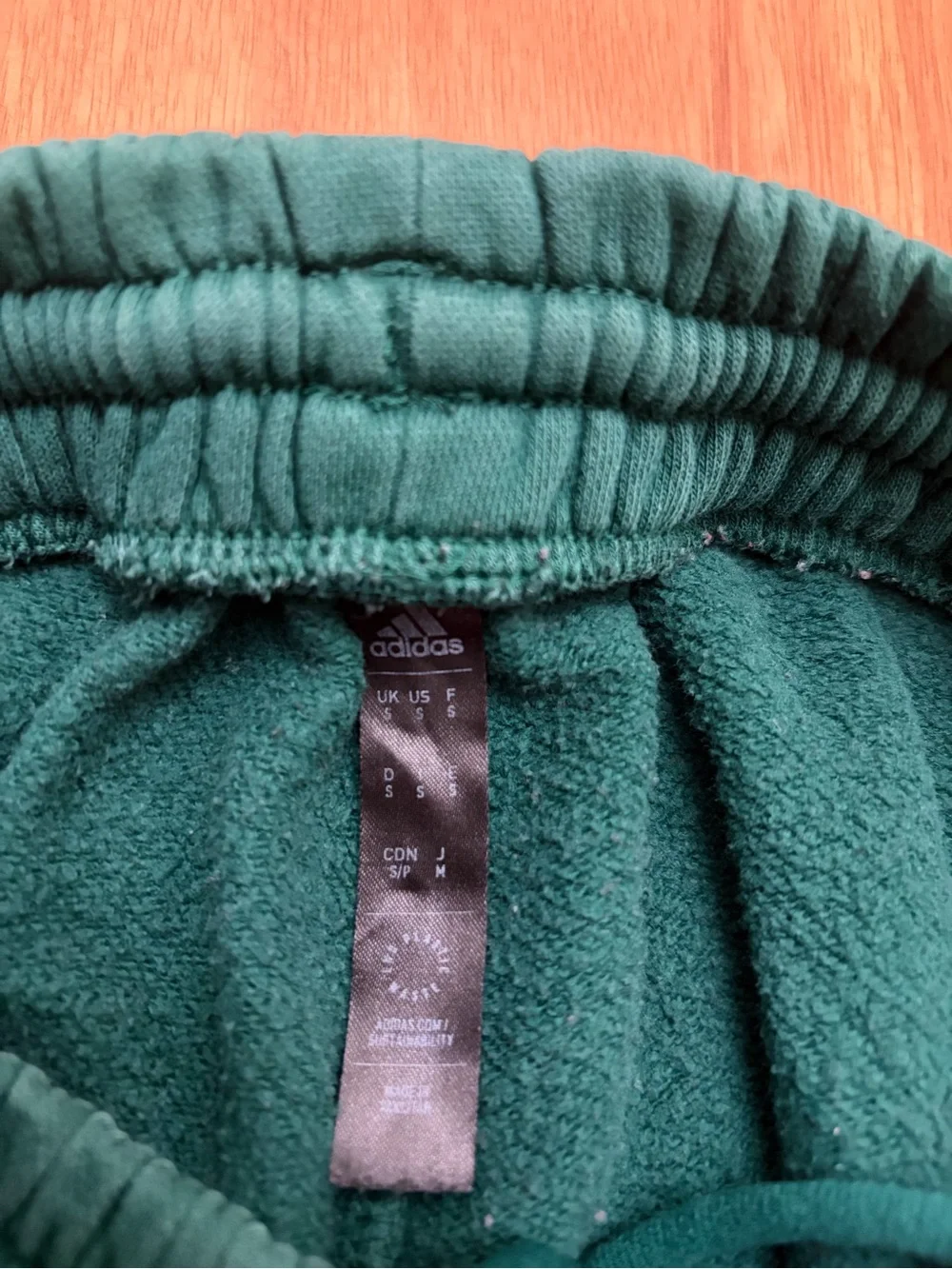 Adidas women’s Teal Sweatpants with Heart Patch - Picture 5 of 5